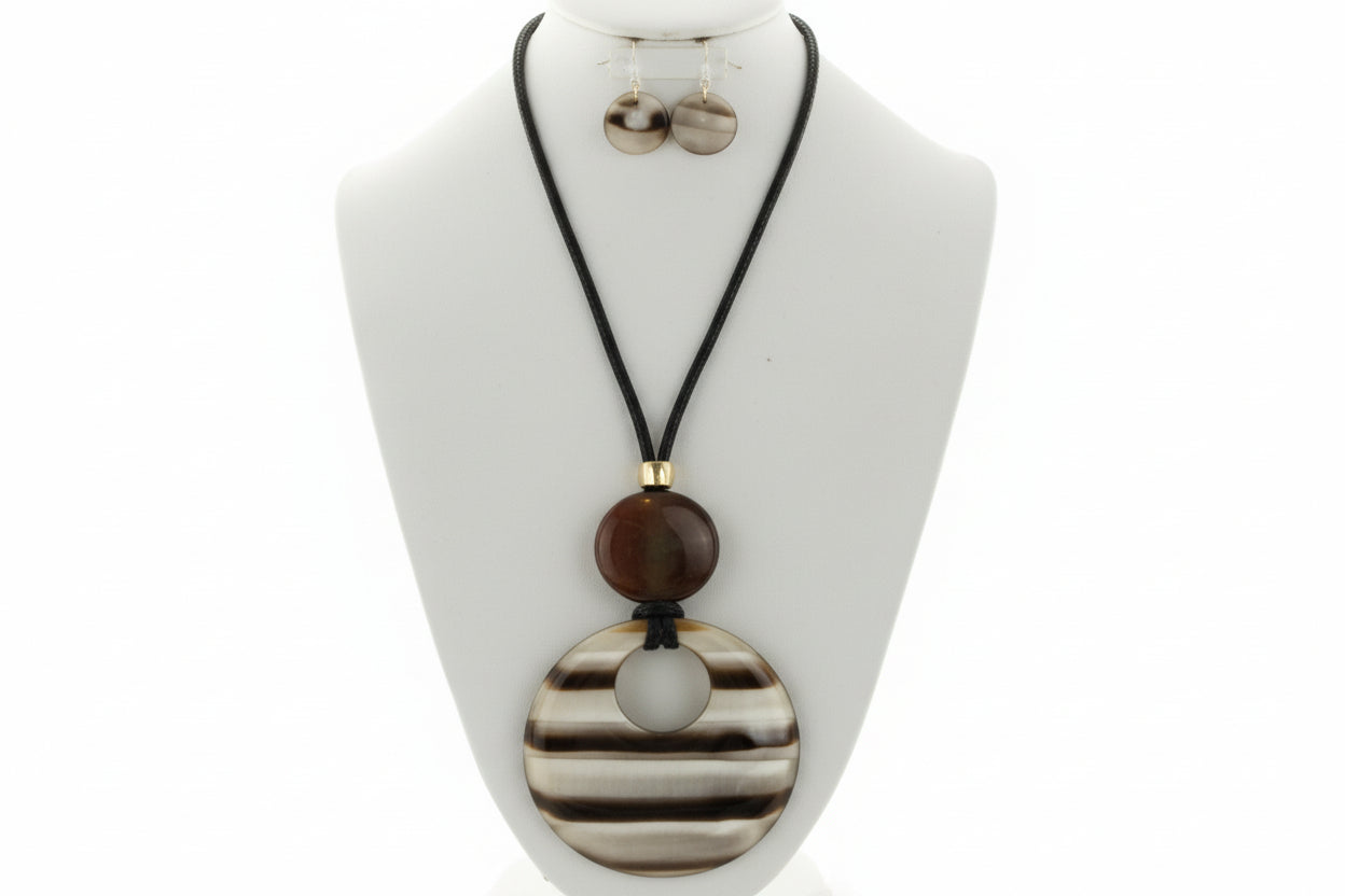Striped Go-Go Necklace Set