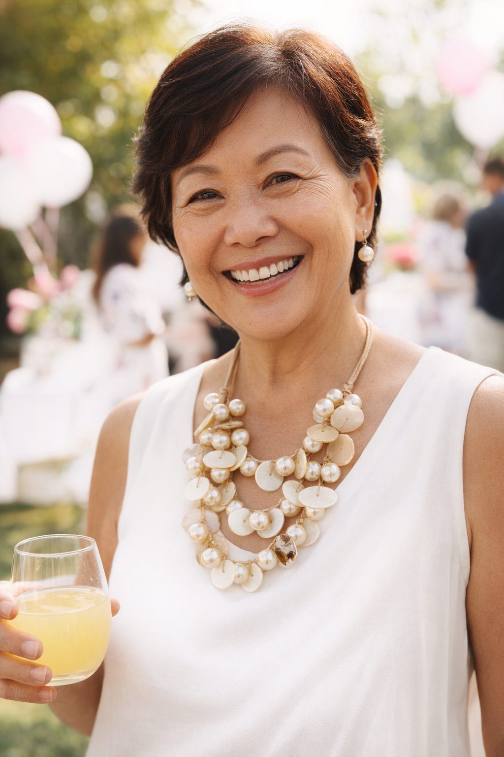 Synthetic Pearl and Shell Multi Strand Necklace Set