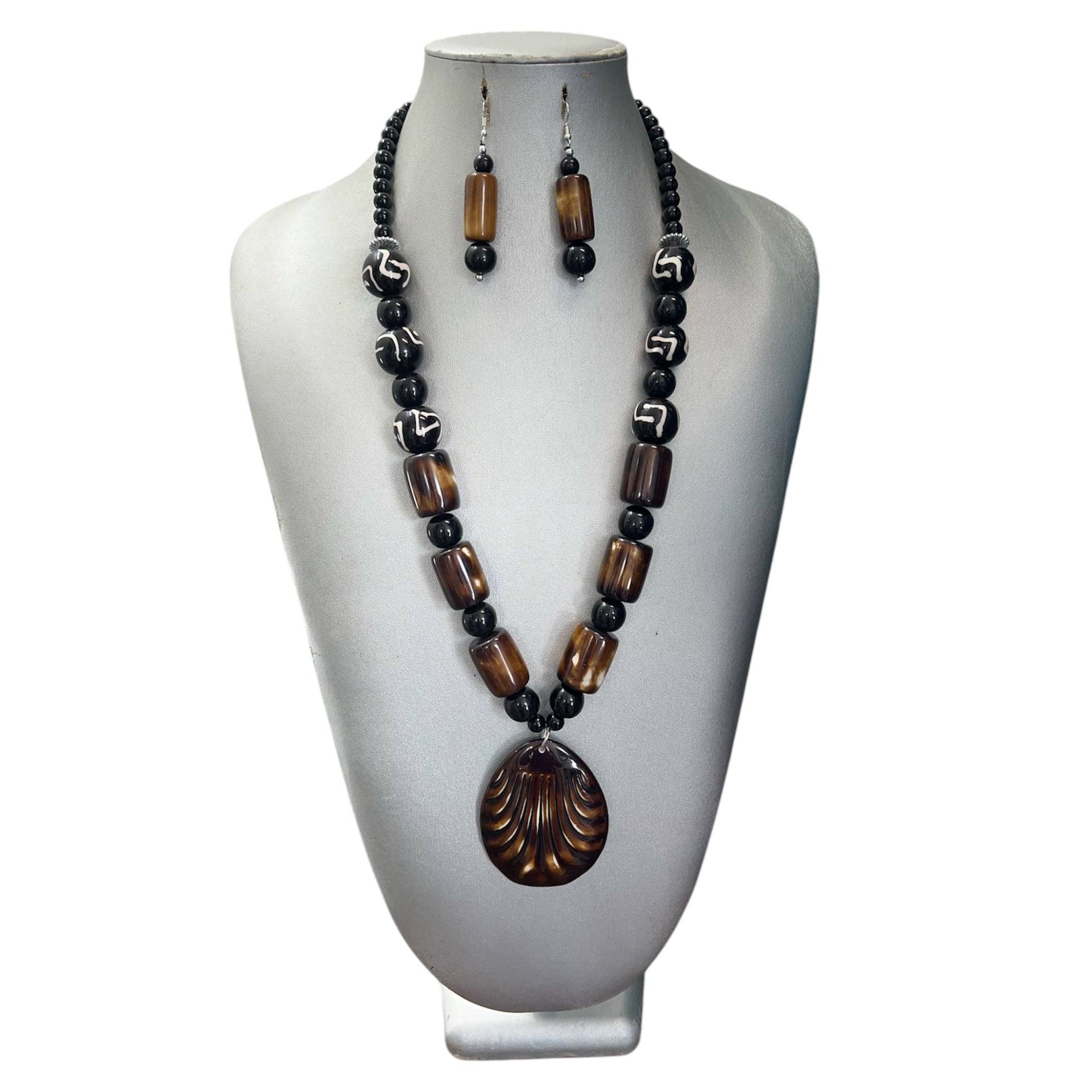 African Tribal Resin Necklace Set